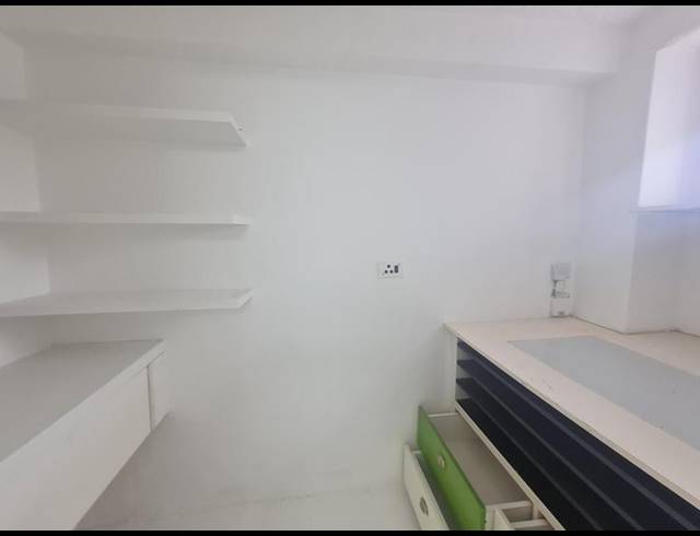 BUSINESS PROPERTY TO RENT IN AUDAS ESTATE